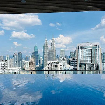 The Luxe Suites Klcc By Cozy Stay Куала-Лумпур Экстерьер фото